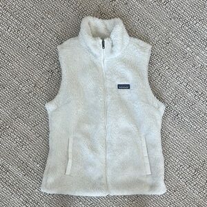 Patagonia White Fleece Vest NWT